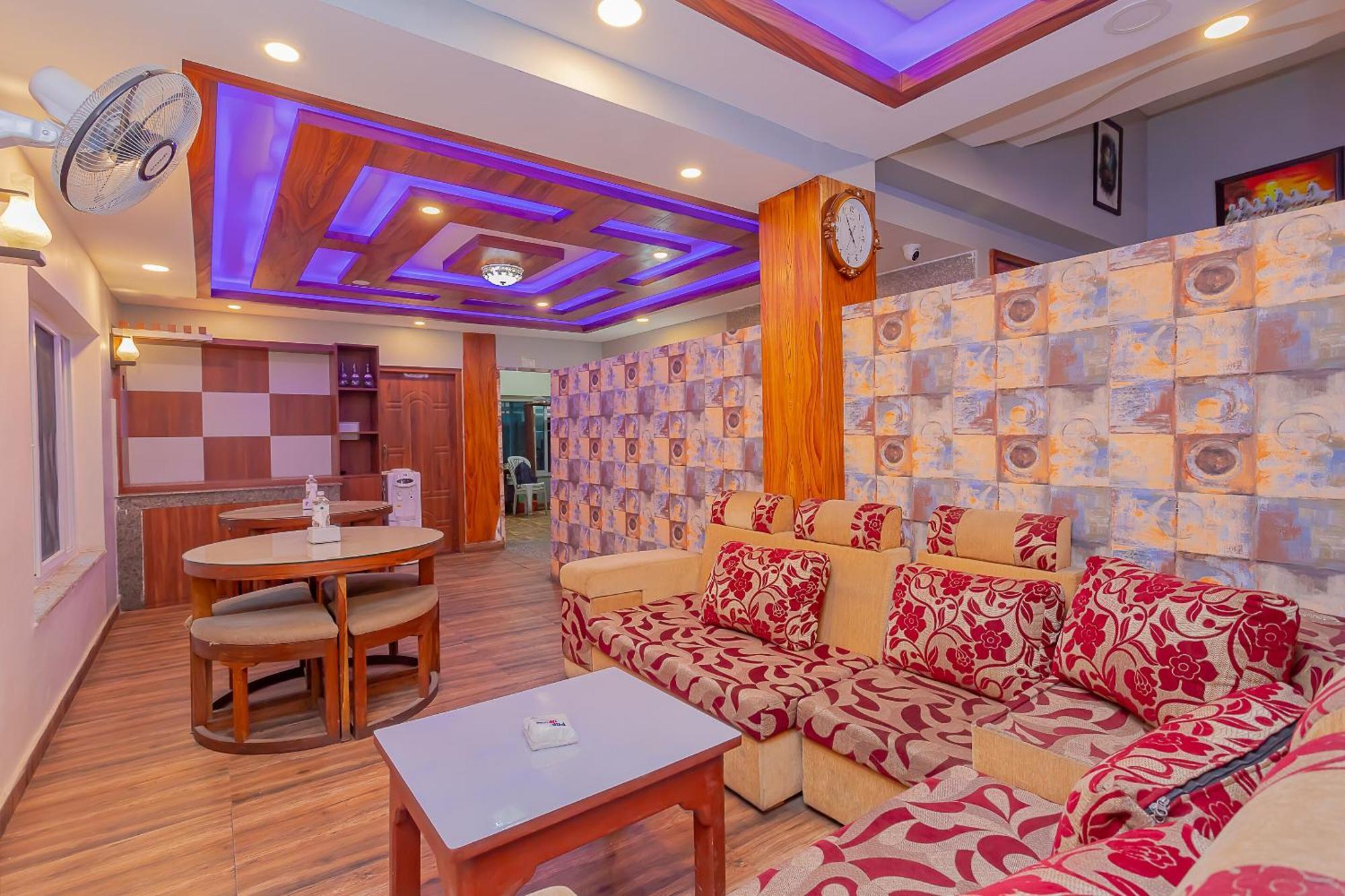 Oyo 799 Hotel Tik Tok Pvt Ltd. Kathmandu Exterior photo